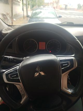 Instalación Cámara Trasera Mitsubishi L200