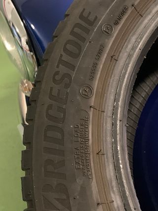 4 Neumáticos Bridgestone 