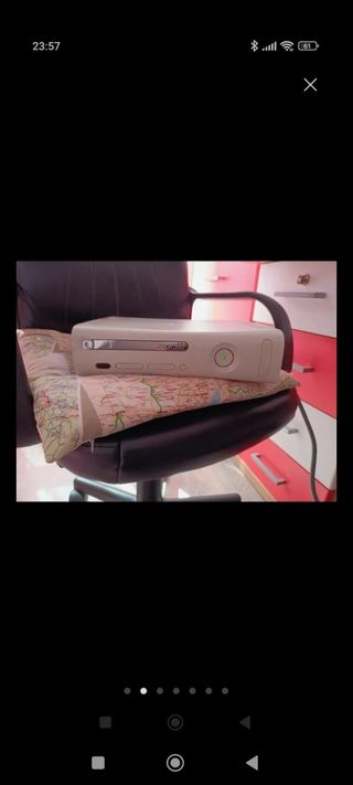  2 Xbox 360 con fallos + disco duro. Encienden.