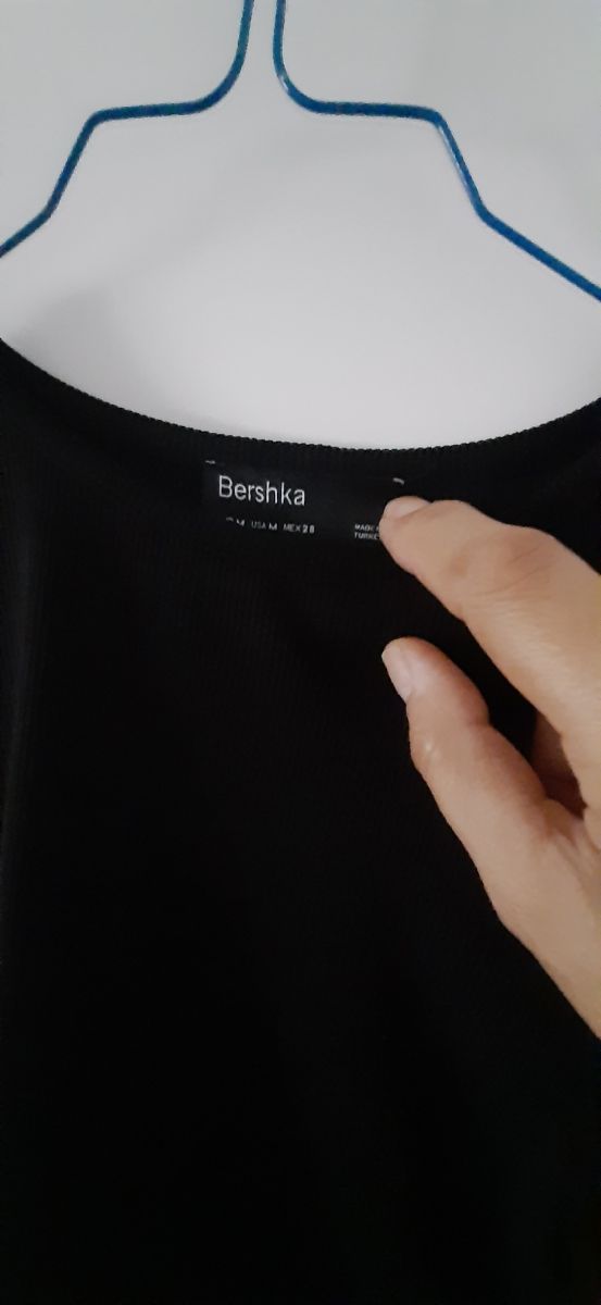 Camiseta tirantes con aros