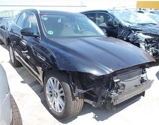 8621818 t4a2447 asiento delantero jaguar f-pace