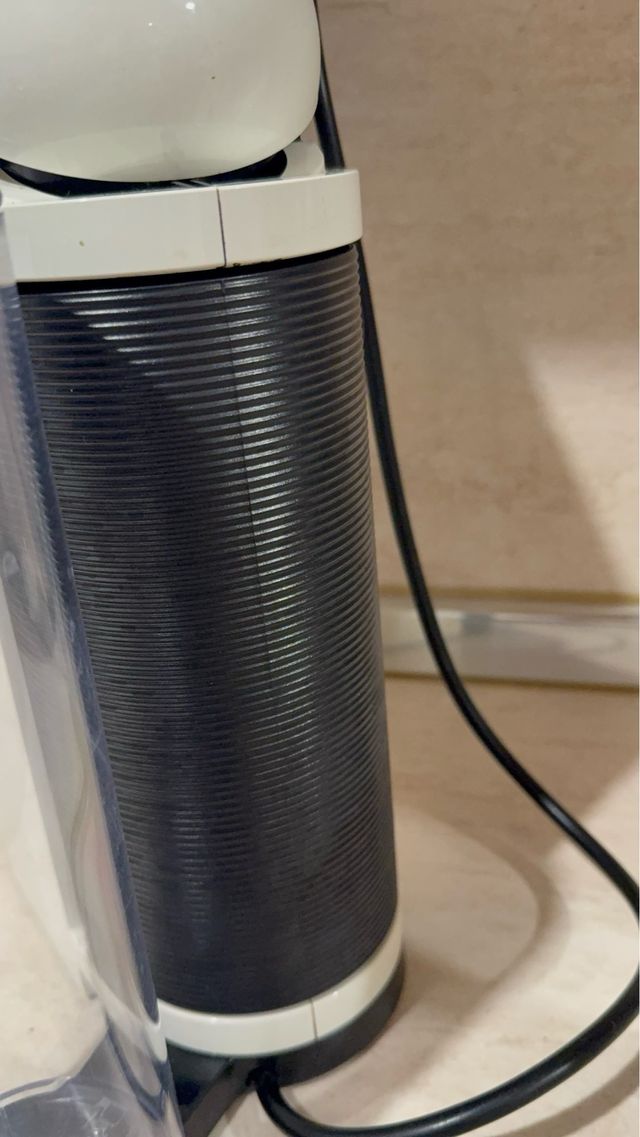 Macchina caffè Nespresso Vertuo Plus