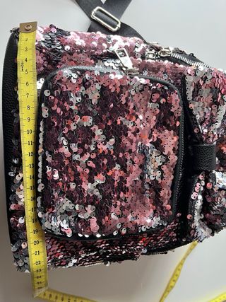 Mochila lentejuelas reversibles con lazo y orejita