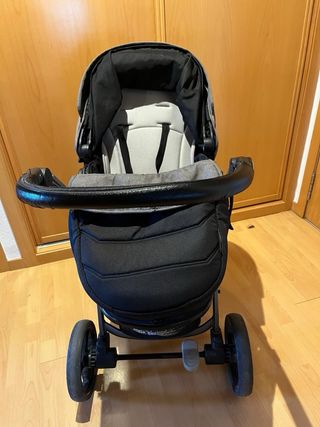 Carrito bebé: capazo, silla y Maxi Cosi