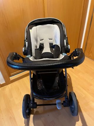 Carrito bebé: capazo, silla y Maxi Cosi