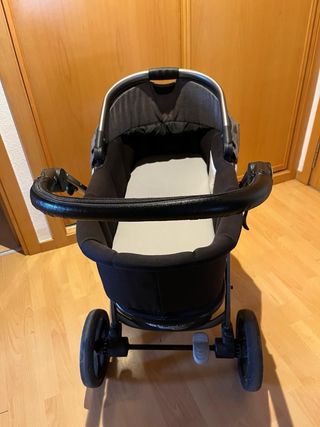 Carrito bebé: capazo, silla y Maxi Cosi