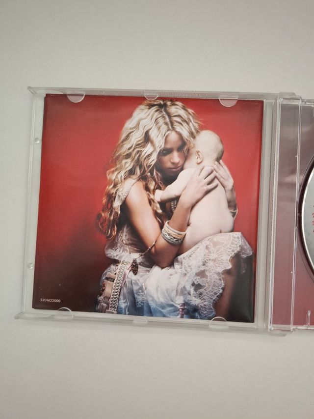 CD Shakira Fijación Oral Vol. 1 Latino