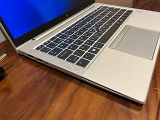 HP EliteBook 845 G8 Ryzen 7 FHD 