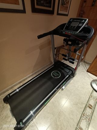 Cinta de correr Cecotec Fit
NO SE HACEN ENVIOS
