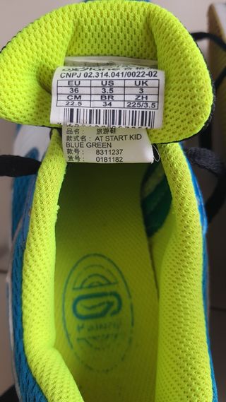 Kalenji Clavos Azul/Blanco Pista, cross atletismo