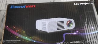 Proyector LED Excelvan Multimedia Cine en Casa