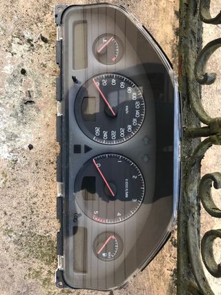 Cuadro de Instrumentos Volvo V70