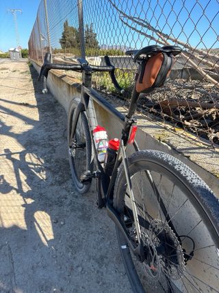 Bicicleta Gravel Whistle Kiowa GRX822