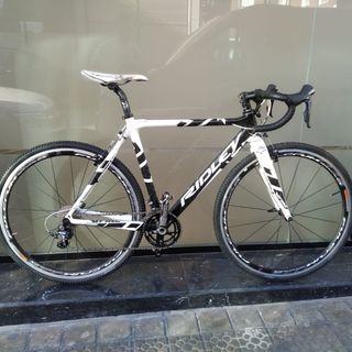Bicicleta Ciclocross Ridley Blanca y Negra