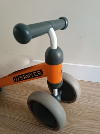 Bicicleta correpasillos Sawyer naranja