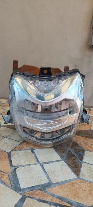 Faro Honda SH 300 LED 2024