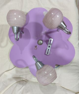 Lámpara de techo floral rosa y morada