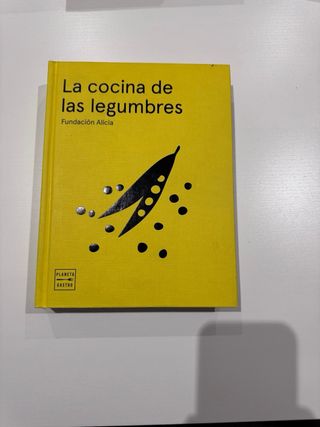 Varios libros de cocina -le cordon blue y más