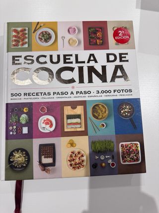 Varios libros de cocina -le cordon blue y más