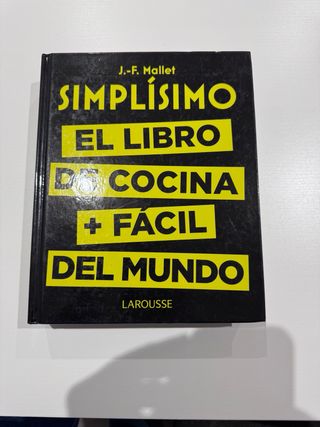 Varios libros de cocina -le cordon blue y más