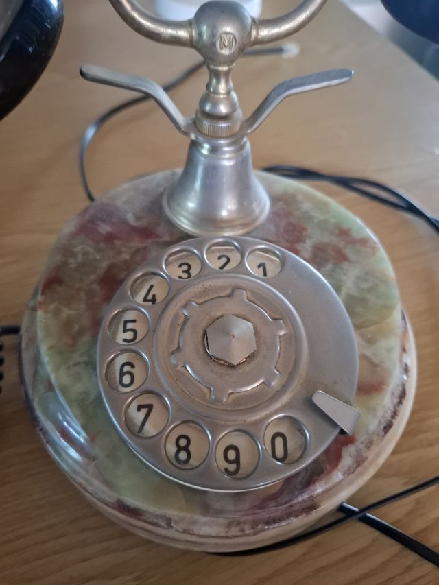 Teléfono antiguo mármol (ónix)
