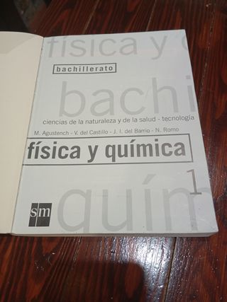 Física y Química, 1º Bachillerato. Ediciones Sm.