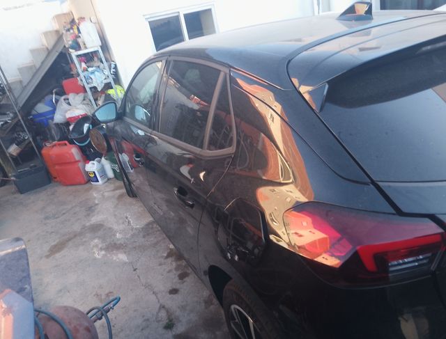 Opel Corsa 2024 Puerta Conductor y traseras