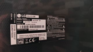 Piezas LG 32LF510B con pantalla rota.