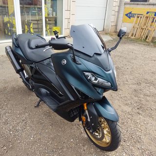 Yamaha T-Max Tech Max 560
Maxi scooter 