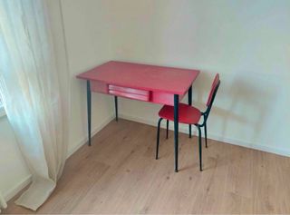 Tavolo vintage formica rossa con cassetto + sedia
