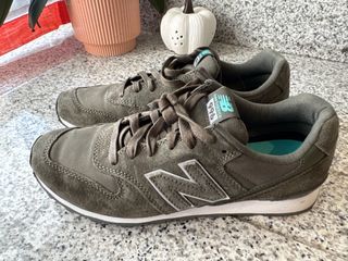 Zapatillas New Balance 996 Verde Oliva