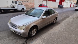 Mercedes-Benz Clase C 2001