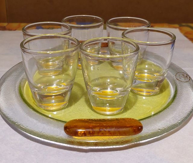 Lotto 6 Bicchieri da Liquore con Piatto Murano