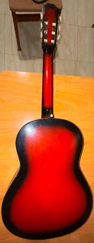 Guitarra Alhambra Clásica 1978