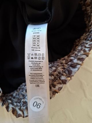 Blusa Liu Jo Animal Print Beige y Marrón