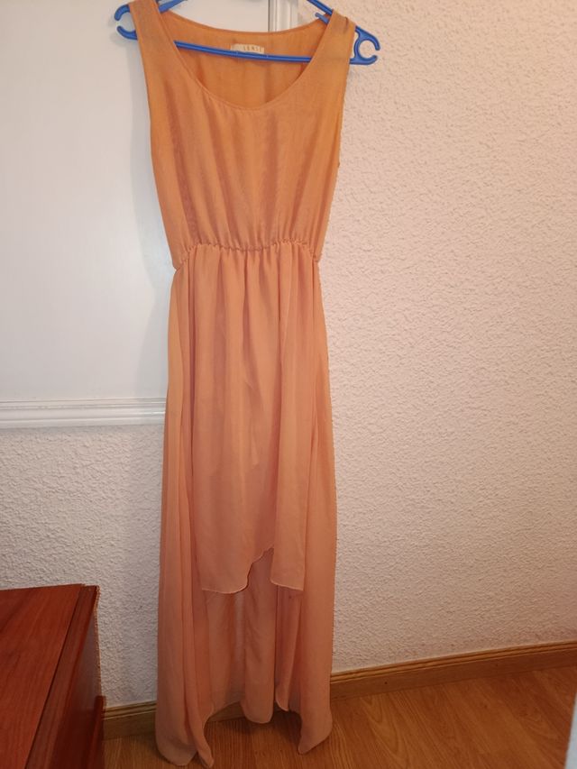 Vestido largo color salmón 