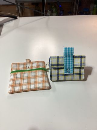Monederos y carteras a cuadros