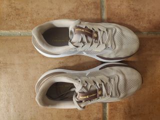 Nike Air Zoom Structure 25 - Zapatillas Running 