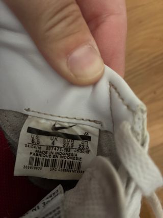 Nike Cortez mujer blancas y rojas