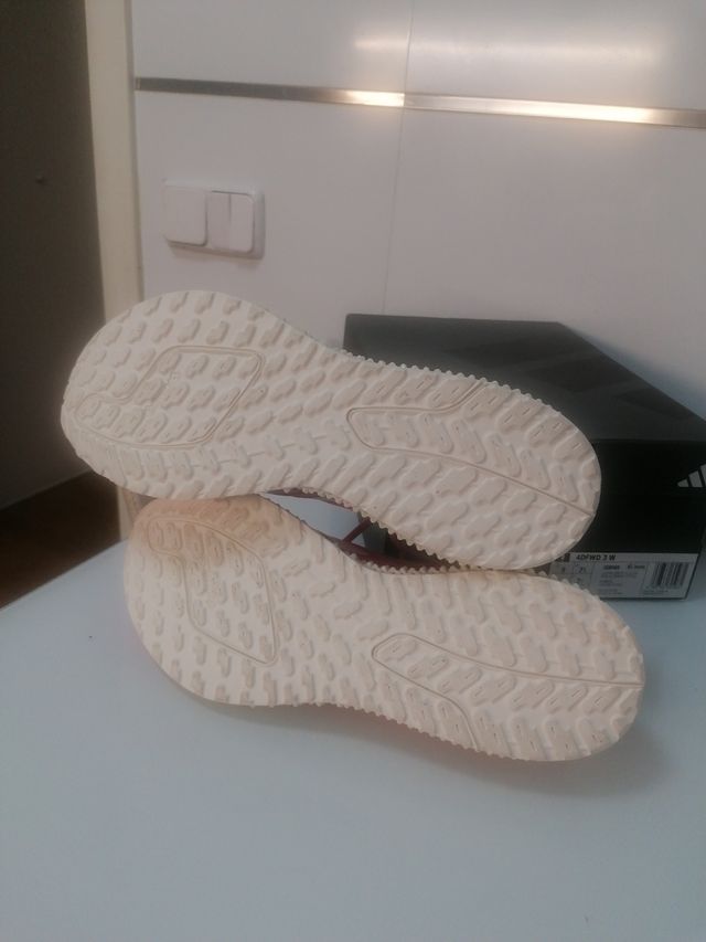 Zapatillas Adidas mujer  4DFWD 3W Nuevas T/ 41