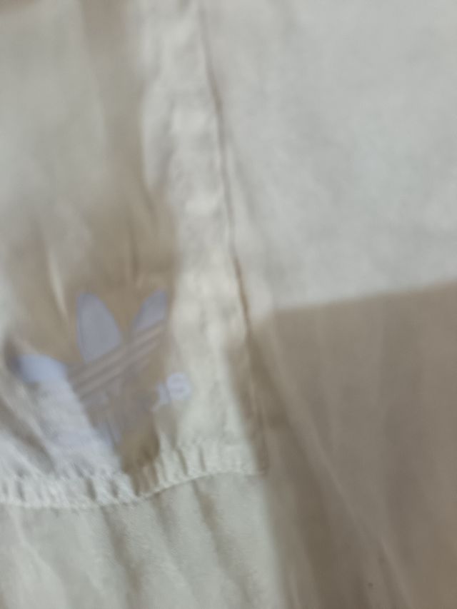Camisa Adidas Amarilla con Rayas Blancas