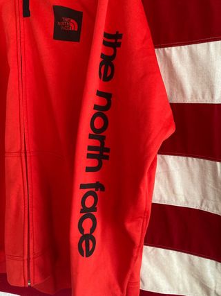 THE NORTH FACE SUDADERA