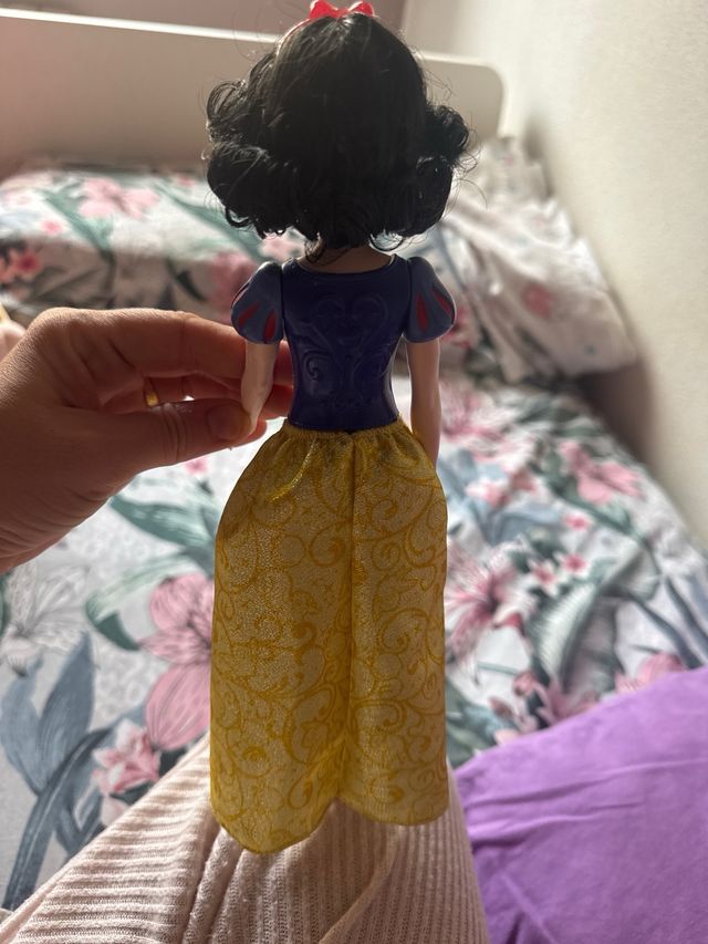 Muñeca Blancanieves Disney