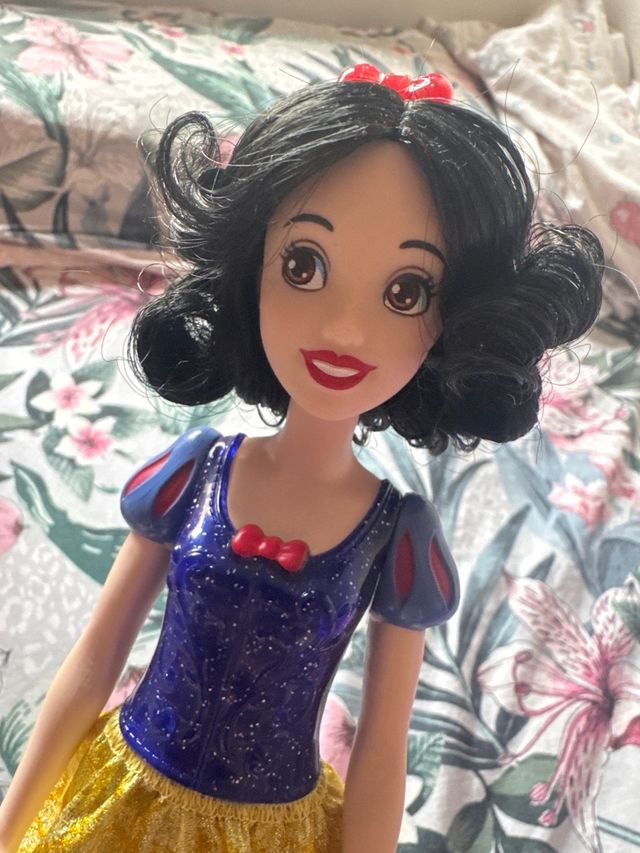 Muñeca Blancanieves Disney
