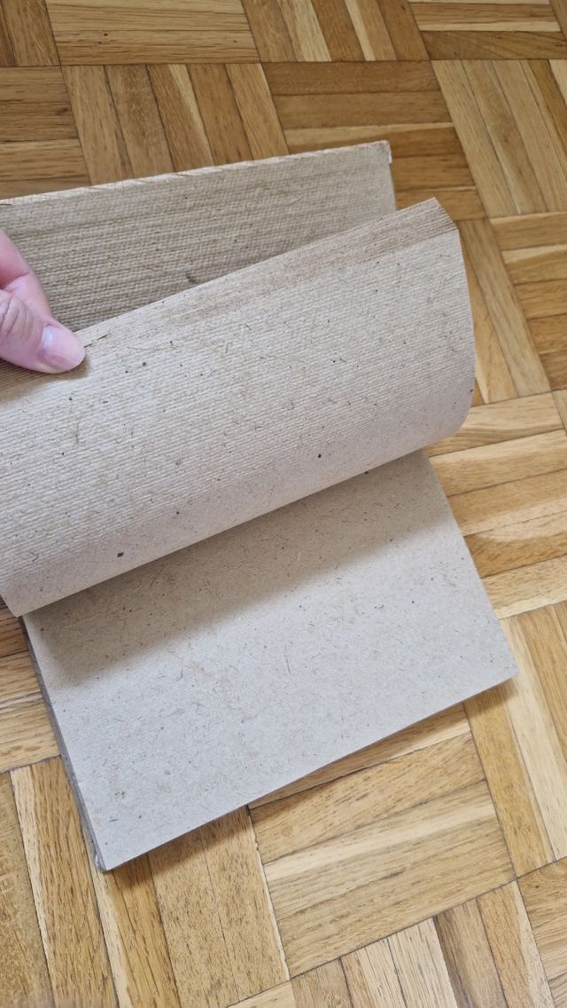 Album fotografico con decorazioni naturali