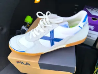 Zapatillas Fútbol Sala Munich Talla 41 Nuevas