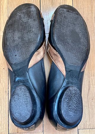 bailarinas Via Uno negros y dorados talla 37