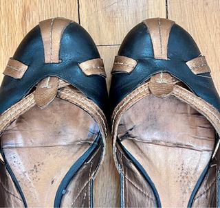 bailarinas Via Uno negros y dorados talla 37