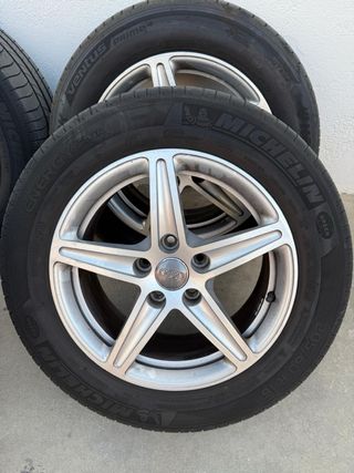 Llantas Audi A4 Hankook Michelin 205/60R16