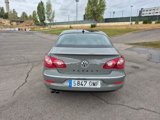 Volkswagen Passat CC 2009